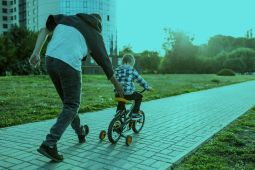 The Family and the Digital World:  A Conscious Family Model